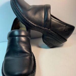 Nurse Mates Halle Premium Leather Med nursing